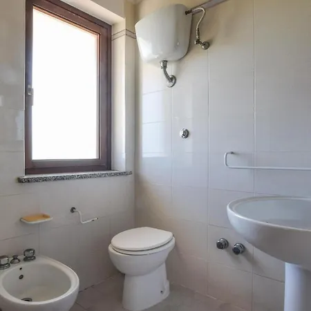 شقة Gorgeous In With House Sea View