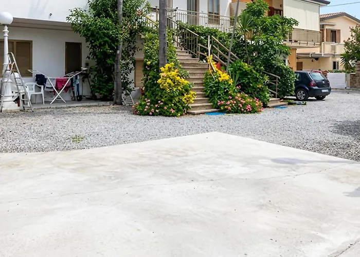 Gorgeous In With House Sea View